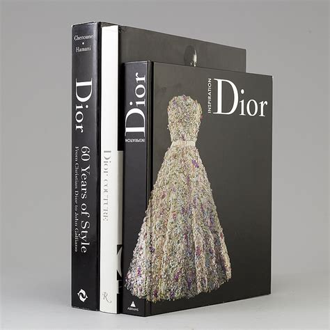 the little book of fashion christian dior|christian dior books pdf.